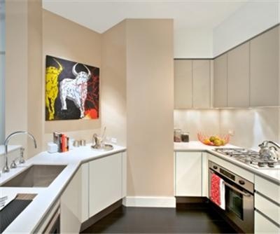 Beautiful Financial District- Broad St- 2 Bedroom. High Ceilings! Original Details!
